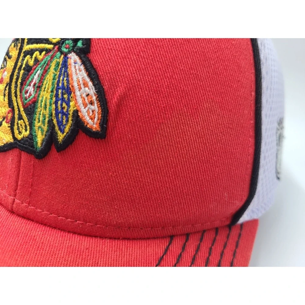 Youth Chicago Blackhawks Mesh Trucker Snapback Hat Cap Boys NHL Hockey Red White